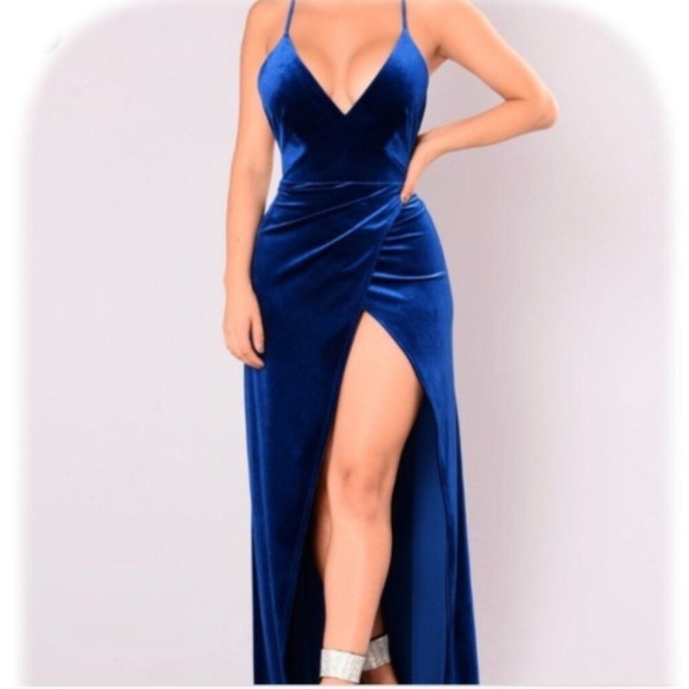Fashion Nova Angelique Velvet Maxi Dress